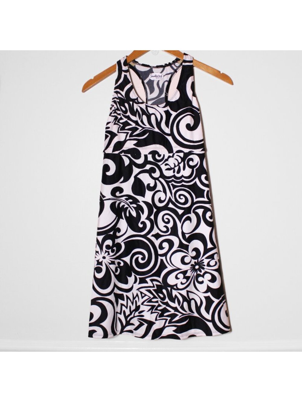 Southwind Apparel / Spunkwear Athletic Dress Tennis Beach Golf Black White XS